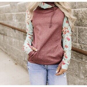 Ampersand Ave. Double Hooded Sweatshirt ~ Floral Maroon Women’s Small